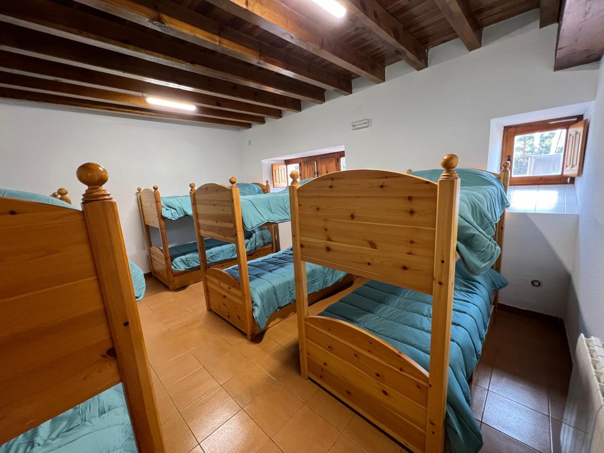 Albergue Pinares - La Casona De Revenga Regumiel de la Sierra Zewnętrze zdjęcie